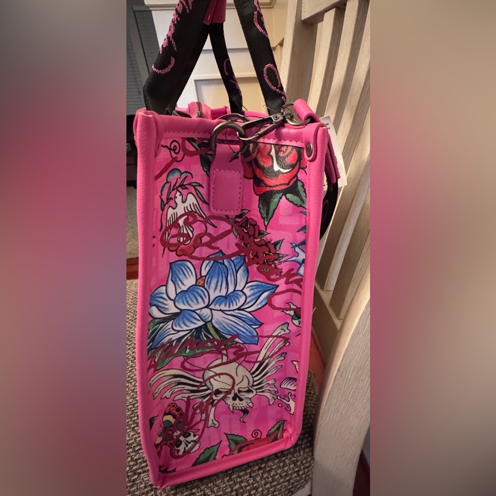 Ed Hardy Love Kills Slowly Straw Tote Bag Skull Rhinestone Tattoo Art Vegan NEW - Picture 6 of 16